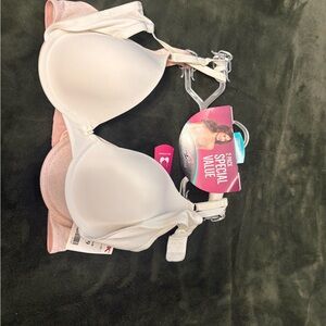 Women's White and Pink Bra Set